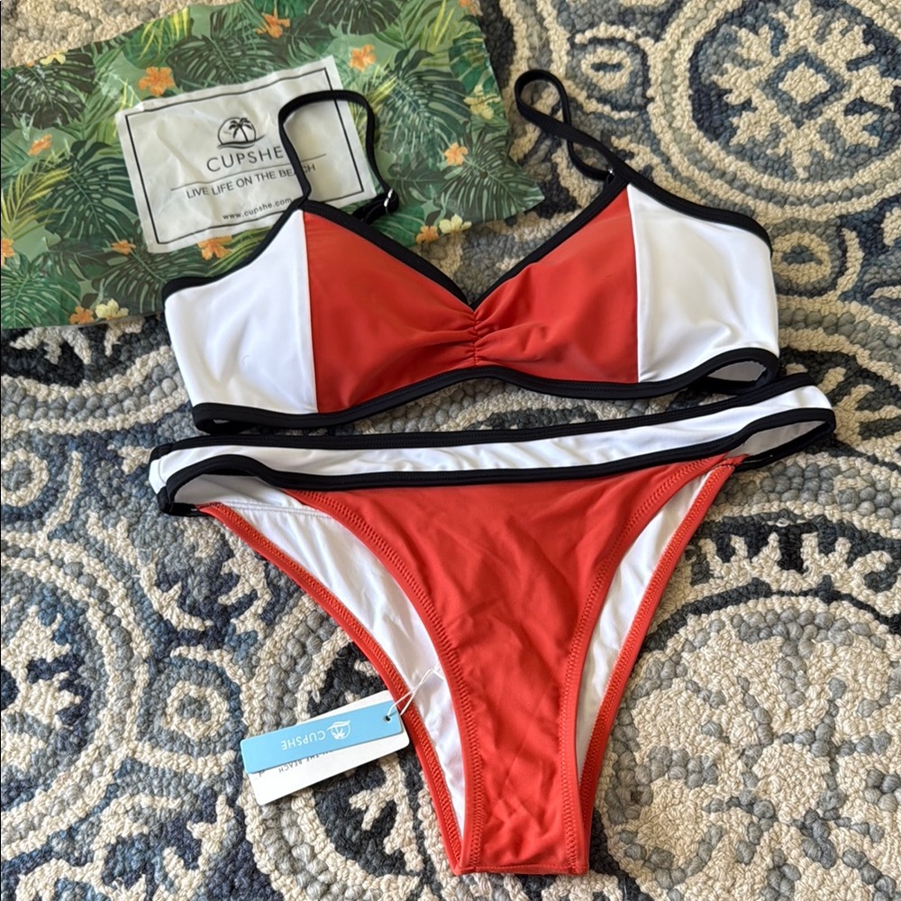 NWT Cupshe Orange and White Bikini Set